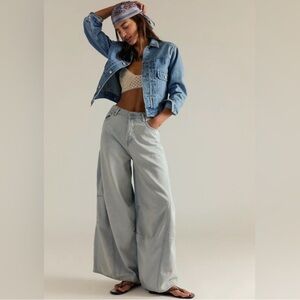 Free People Westward Demi Jeans in Fade Into You Size 27